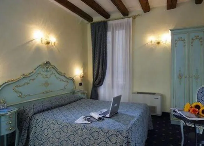 Ca' Zose Pensión Venecia
